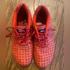 NoBull Women’s size 8 cross-training shoe
